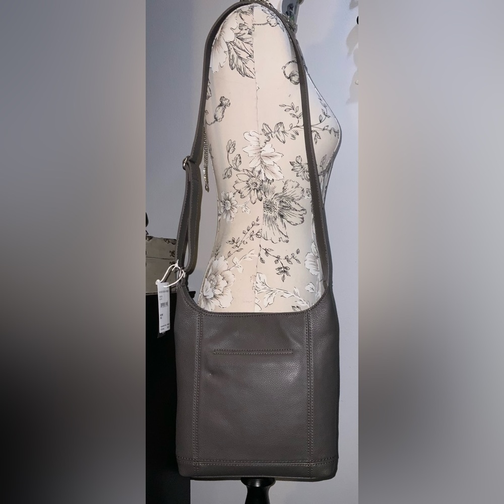 The Sak (De Young Crossbody) Original Retail $139